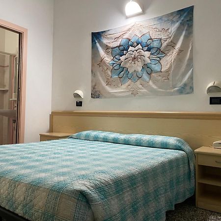 Piccolo Hotel Cesenatico Buitenkant foto